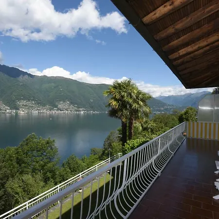 Carina * Tronzano Lago Maggiore