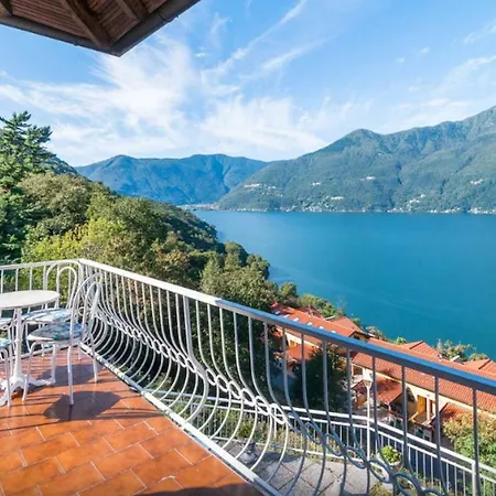 Carina Tronzano Lago Maggiore